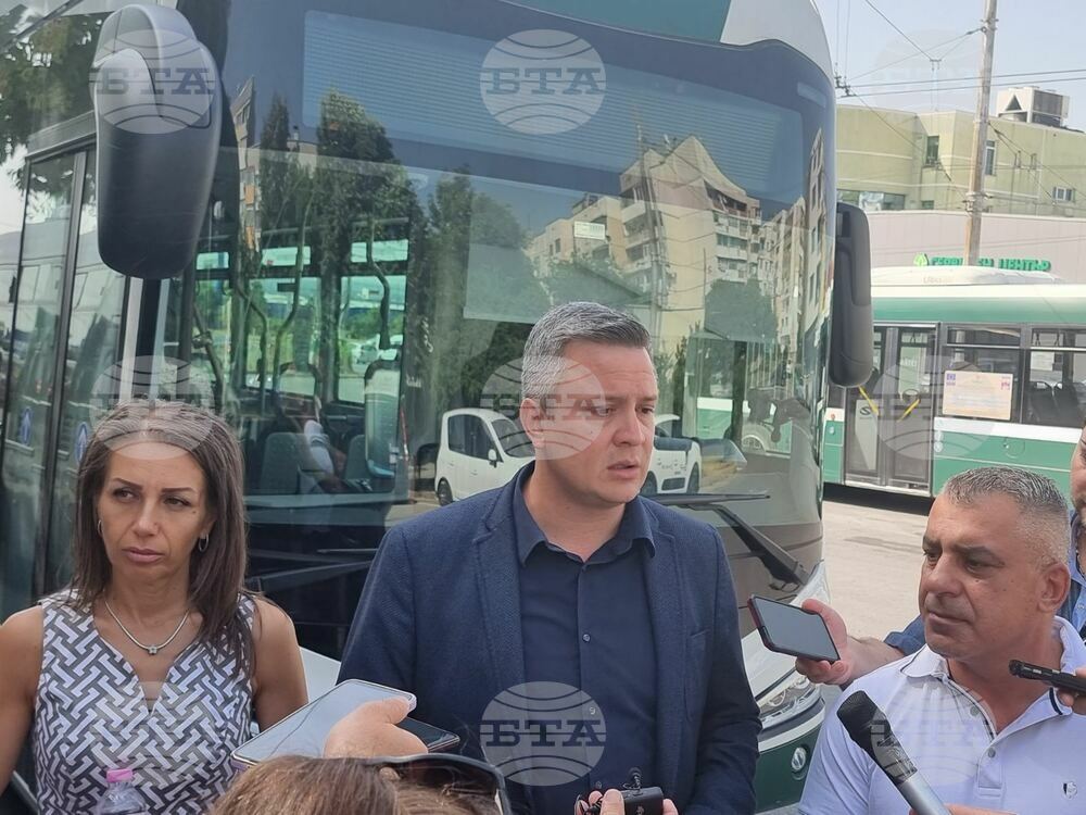 Градският транспорт в Стара Загора започва поетапно преминаване към безкондукторно таксуване