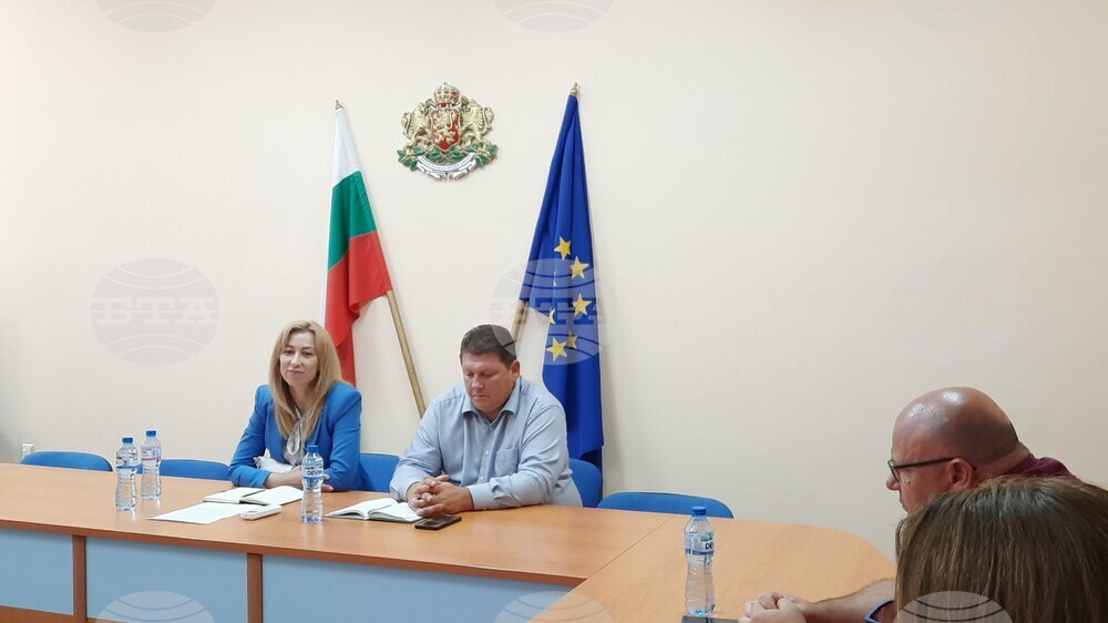 Областна администрция Добрич: Областният управител проведе работна среща с кметовете на общини