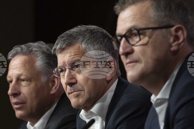 Президентът на Байерн (Мюнхен) Херберт Хайнер отказа да коментира спекулации за Кингсли Коман и няма да търси нов финансов директор за клуба