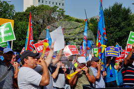 Румъния - строителни работници - протест