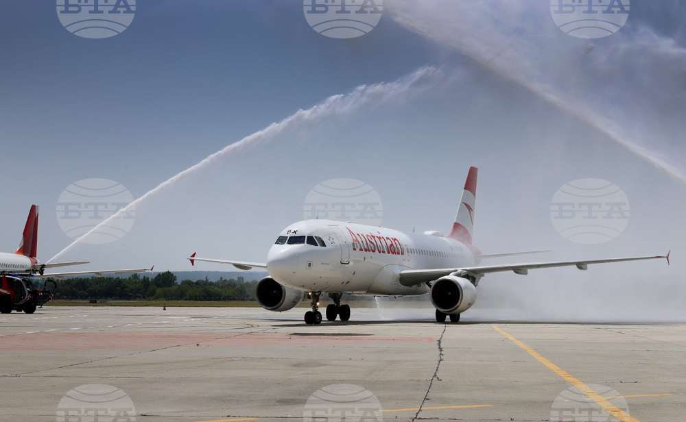 Летището във Варна отбеляза 20 години полети на австрийските авиолинии