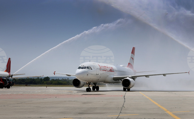 Летището във Варна отбеляза 20 години полети на австрийските авиолинии