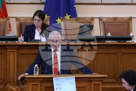 Парламент - заседание - Георги Гьоков