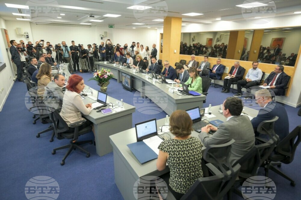 КосоваПрес: Правителството на Косово одобри нов пакет санкции срещу Русия и Беларус