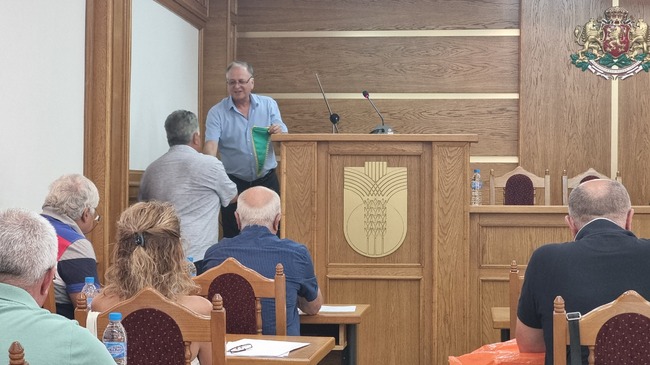 Община Добричка отличи кметства и наместничества за добри резултати в почистването и поддържането на селата
