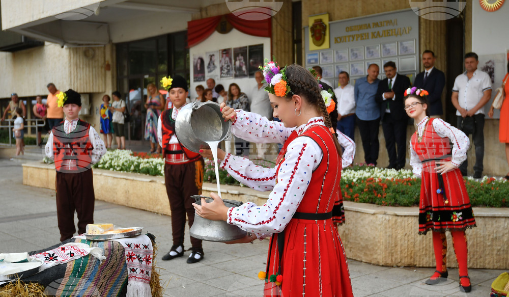 Разград - „Панаир на киселото мляко и Фестивал на народните традиции и художествени занаяти“