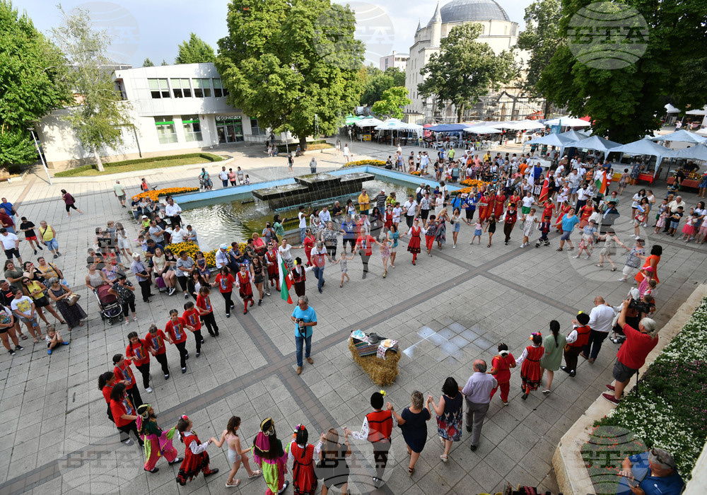 Разград - „Панаир на киселото мляко и Фестивал на народните традиции и художествени занаяти“
