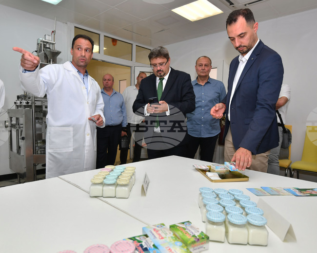 Разград - производствена база „Селур" - посещение