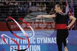  Художествена гимнастика - Боряна Калейн