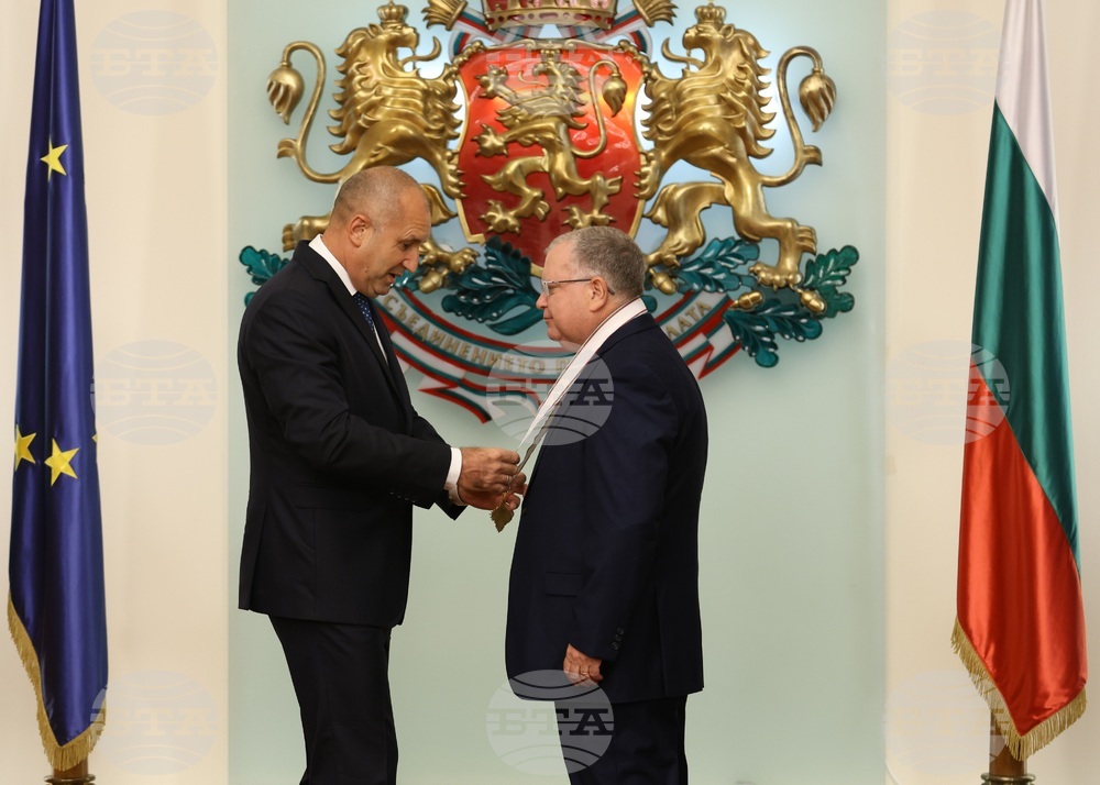 Румен Радев - Йорам Елрон - орден „Мадарски конник“