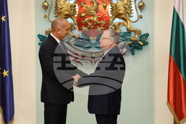 Румен Радев - Йорам Елрон - орден „Мадарски конник“