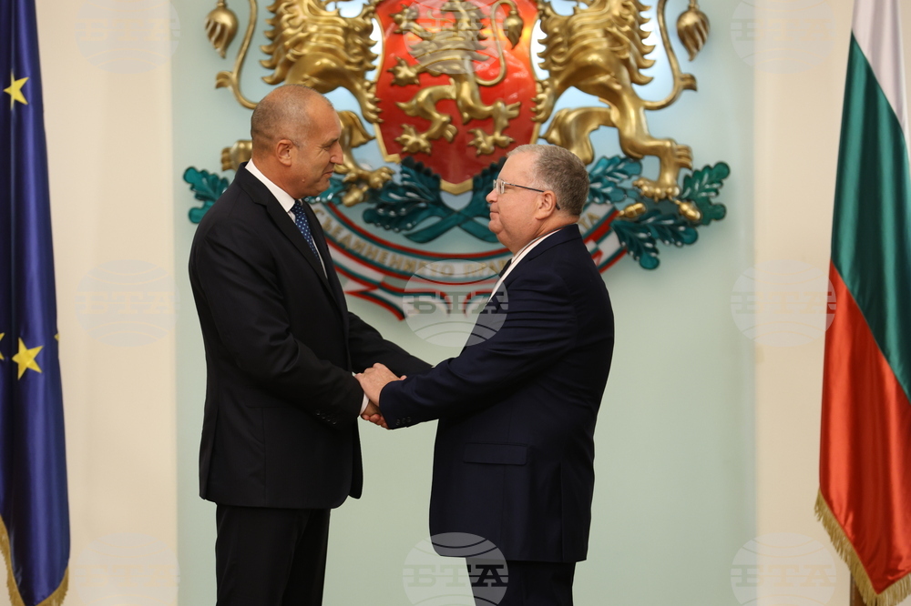 Румен Радев - Йорам Елрон - орден „Мадарски конник“