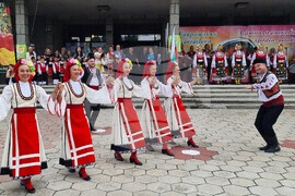 Село Гавраилово - „Златна праскова" - празник