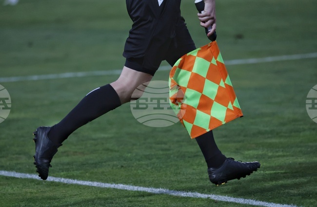 Съдийска бригада от Унгария ще ръководи домакинството на Левски срещу АЗ Алкмаар в първия мач от плейофите на Лигата на конференциите, реваншът е поверен на млад поляк