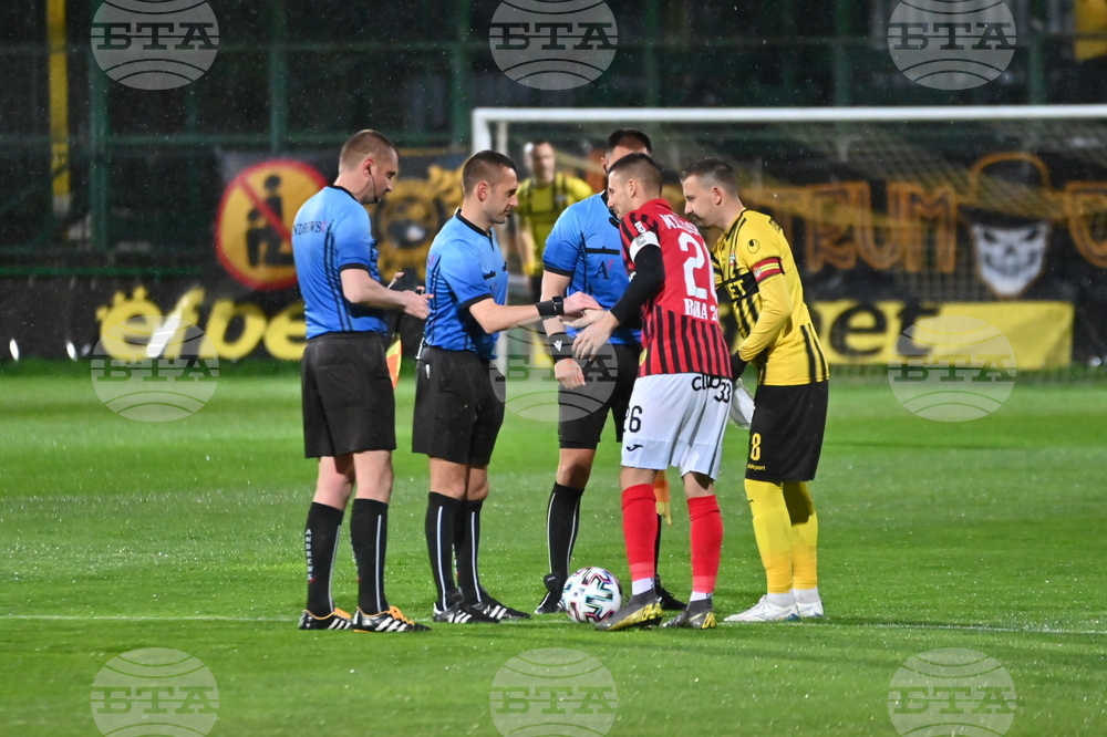 Пловдив - футбол - Ботев Пловдив - Локомотив София