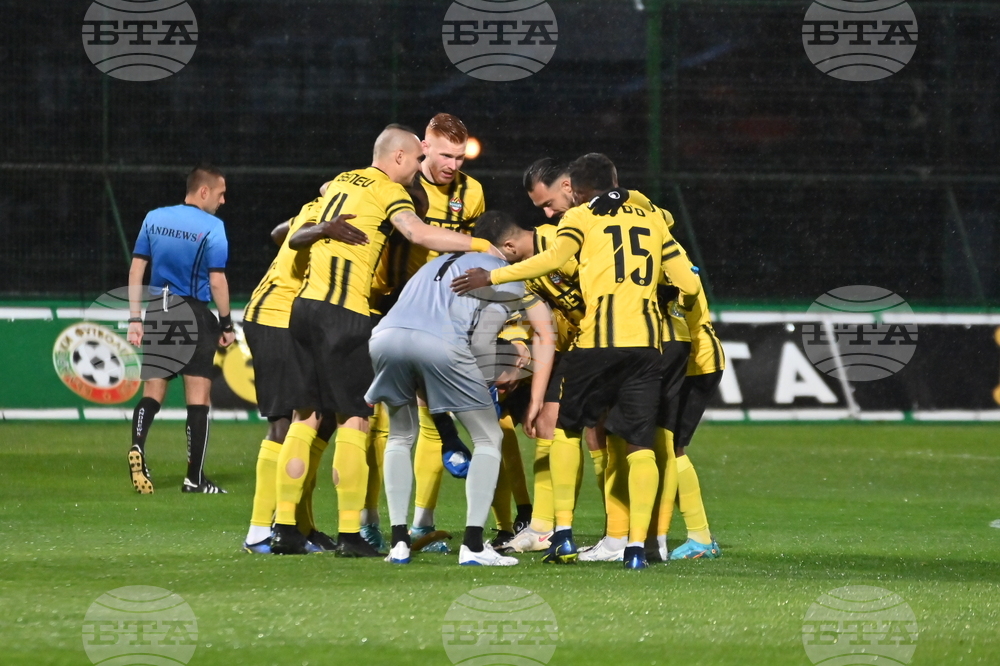 Пловдив - футбол - Ботев Пловдив - Локомотив София