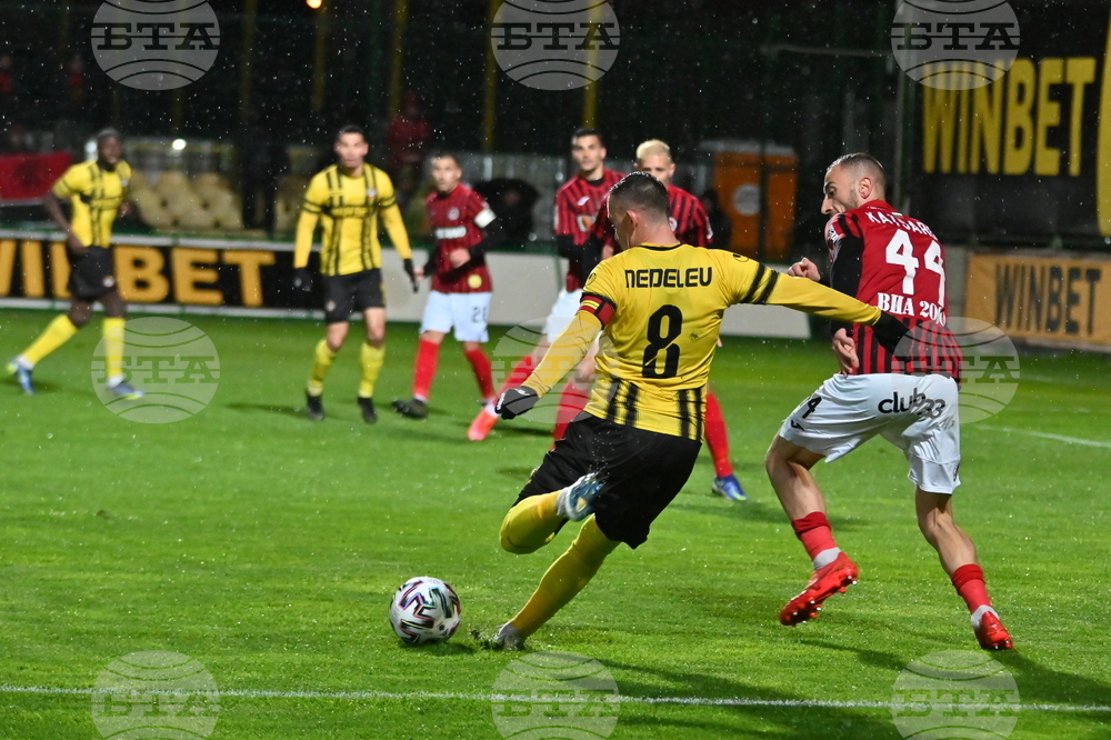 Пловдив - футбол - Ботев Пловдив - Локомотив София