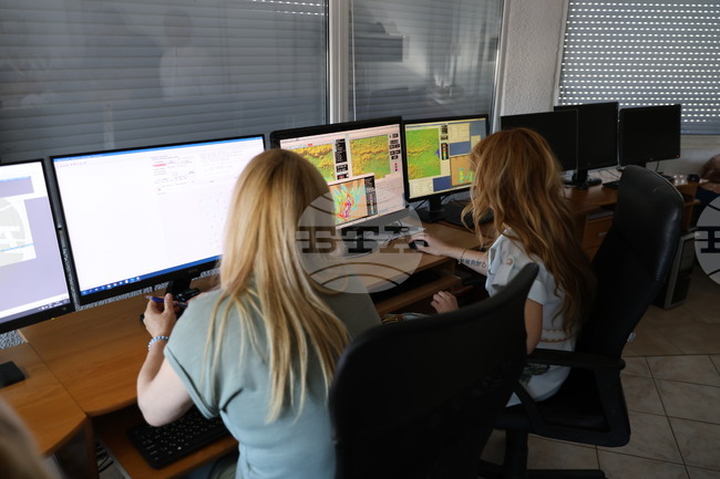 Село Голям Чардак - Регионална дирекция за борба с градушките