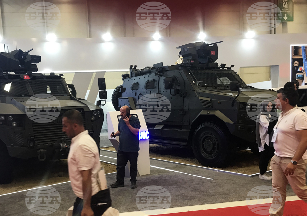 Турция - International Defence Industry Fair - изложение