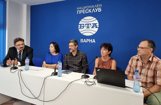 Как да се чете и преподава „Бай Ганьо“ бе обсъдено на срещата от инициативата „Алеко днес“ във Варна