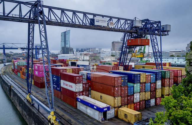 Германско бизнес лоби предупреждава за нелоялни търговски практики от Китай, според медийни публикации