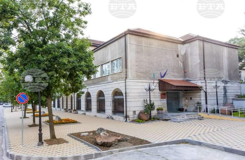 Изложбата "България се бои само от Бога" ще представят в Регионалния исторически музей в Перник