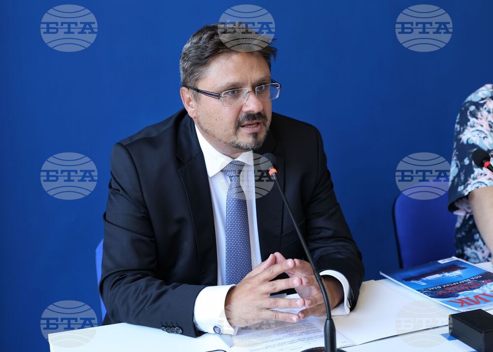 Национален пресклуб на БТА Бургас - БТА - Опера - подписване на договор