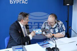 Национален пресклуб на БТА Бургас - БТА - Опера - подписване на договор