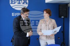 Национален пресклуб на БТА Бургас - Областна управа - награда за БТА