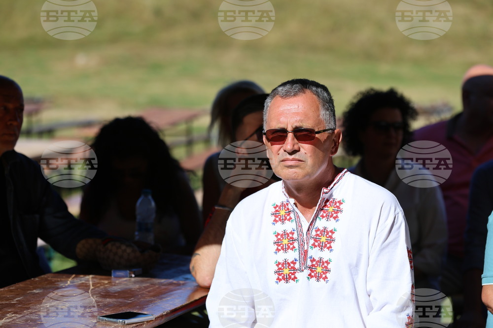 Калофер - Николай Денков