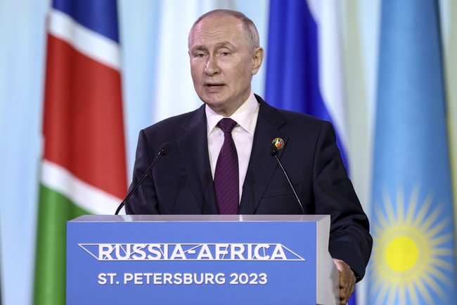 Москва и африканските страни се ангажират в подкрепа на многополюсен ред без неоколониализъм, заяви Путин