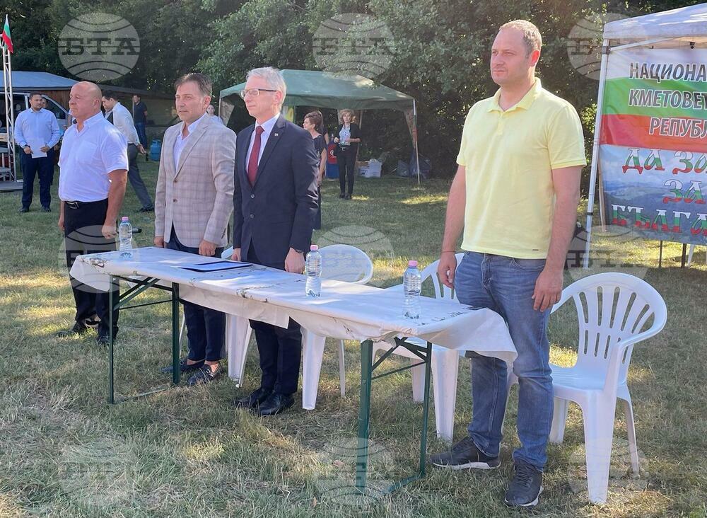 PM Denkov: The State Is Looking for Ways of Sustainable, Fair Financing of Small Settlements