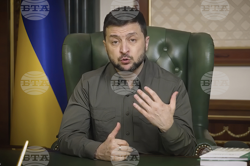 Украйна не разполага с необходимите оръжия, за да спаси Мариупол, каза Зеленски