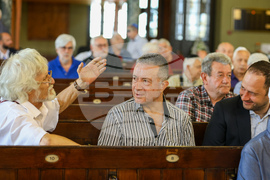 Анжел Вагенщайн - поклонение