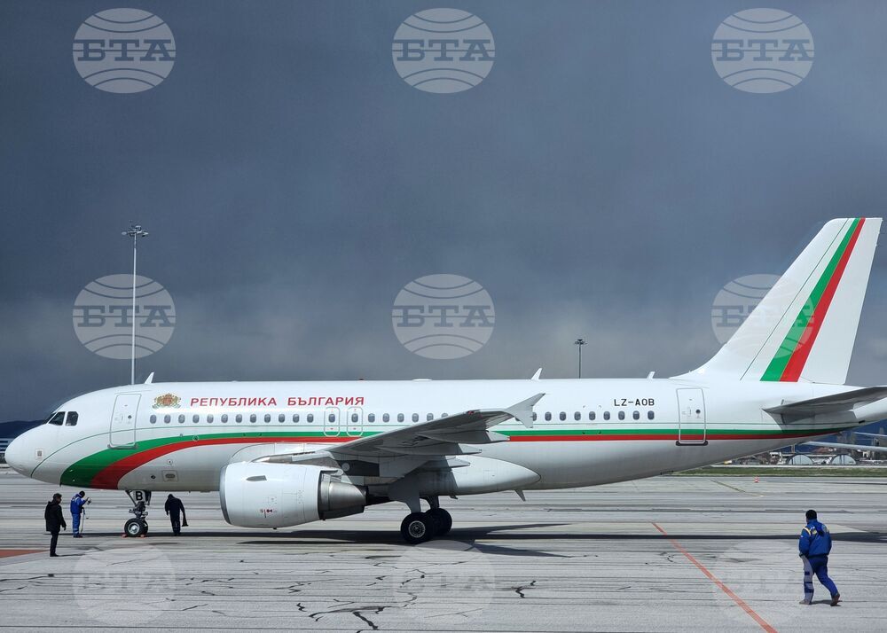 Президент - Португалия самолет