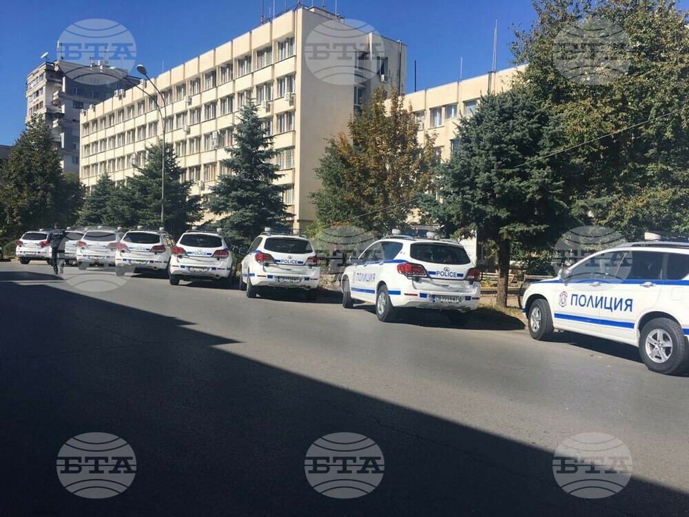 Сигнал от двама нидерландски граждани за грабеж е постъпил в полицията в Дупница