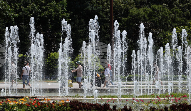 Поетапно се пускат фонтаните в София, обяви кметът Васил Терзиев 