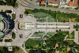 НДК - фонтани - изглед