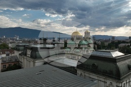 Храм-паметник "Св. Александър Невски" - изглед