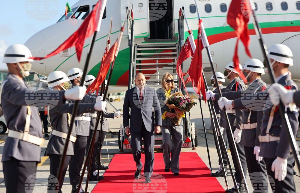 Португалия - президент - посрещане