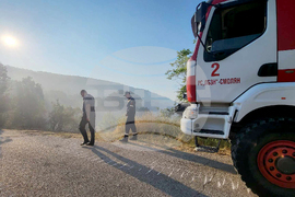 Ивайловград - Източни Родопи - пожар - гасене