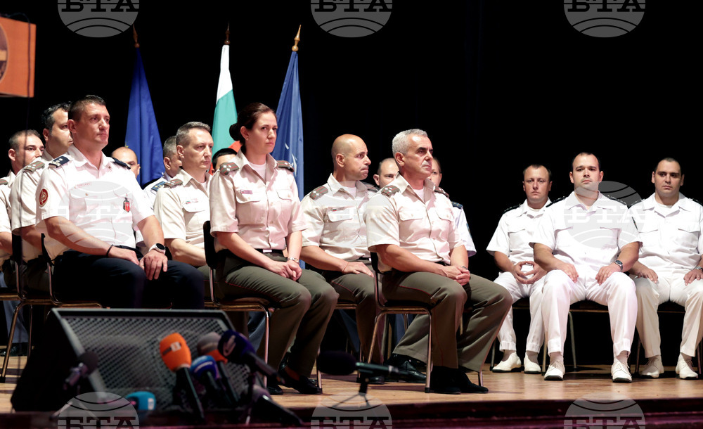 Военна академия „Г. С. Раковски“ - връчване на дипломи