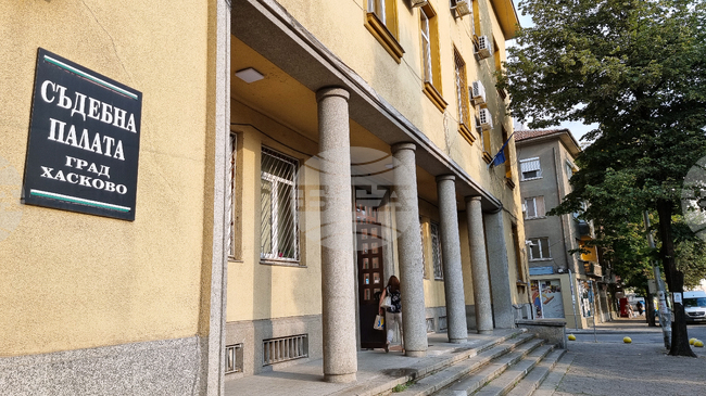 Прокуратурата ще поиска от съда да наложи мярка задържане под стража на сочения за убиец на приятелката си 17-годишен ученик от Хасково