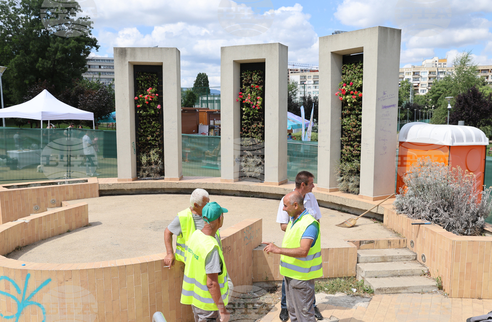 Парк „Възраждане“ - споделено зелено пространство