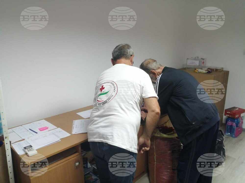 БЧК - Хасково помага на човек, чийто дом изгоря в пожар