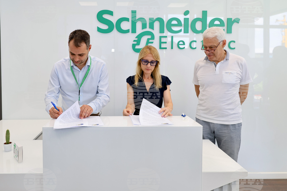 Schneider Electric Signs Carbon Neutrality, Sustainability Charter