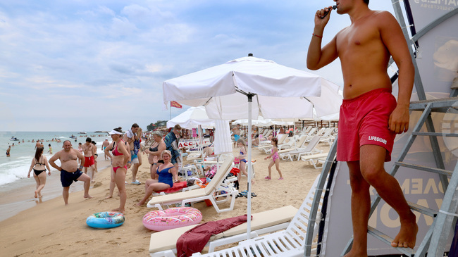 Приемен изпит за обучение за водни спасители организира БЧК в Ямбол