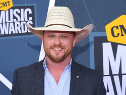 2022 CMT Music Awards - Arrivals