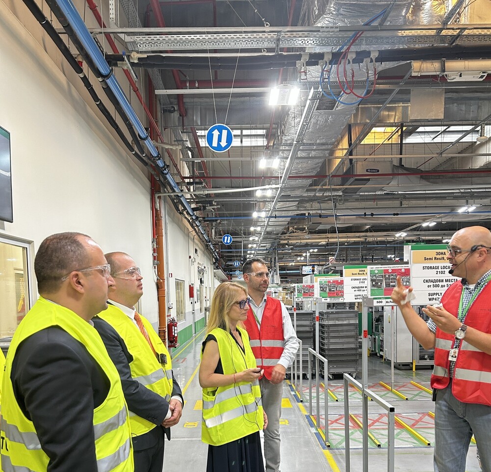 Министър Стойчева: МИР подкрепя развитието на Тракия икономическа зона като хъб за инвестиции, иновации и образование на бъдещето