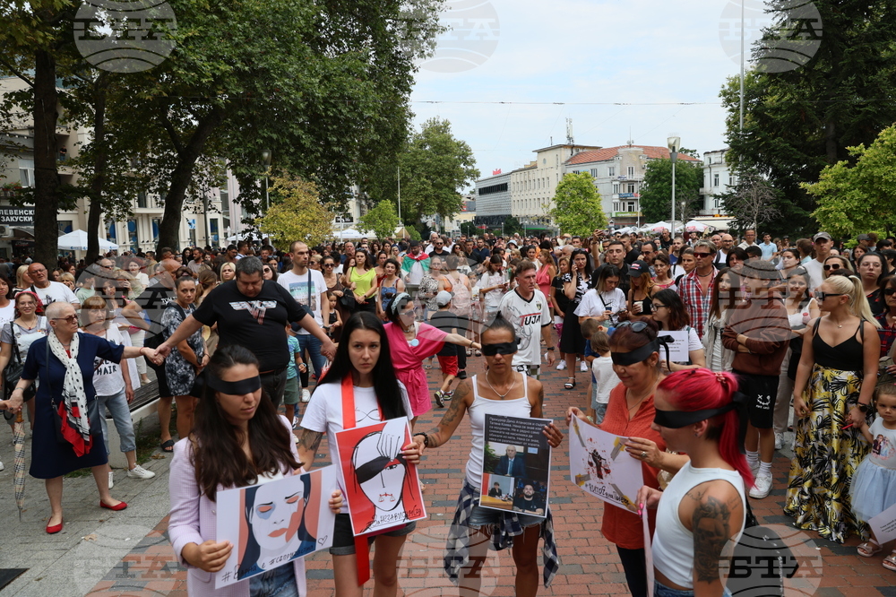 Варна - "Не на насилието над жени! Варна е съпричастна" - протестно шествие
